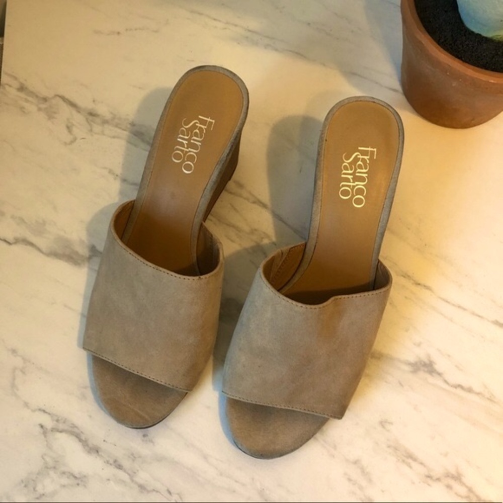 FRANCO SARTO- Tan Suede Leather Wedge Heel Peep Toe Slides -Size 8.5